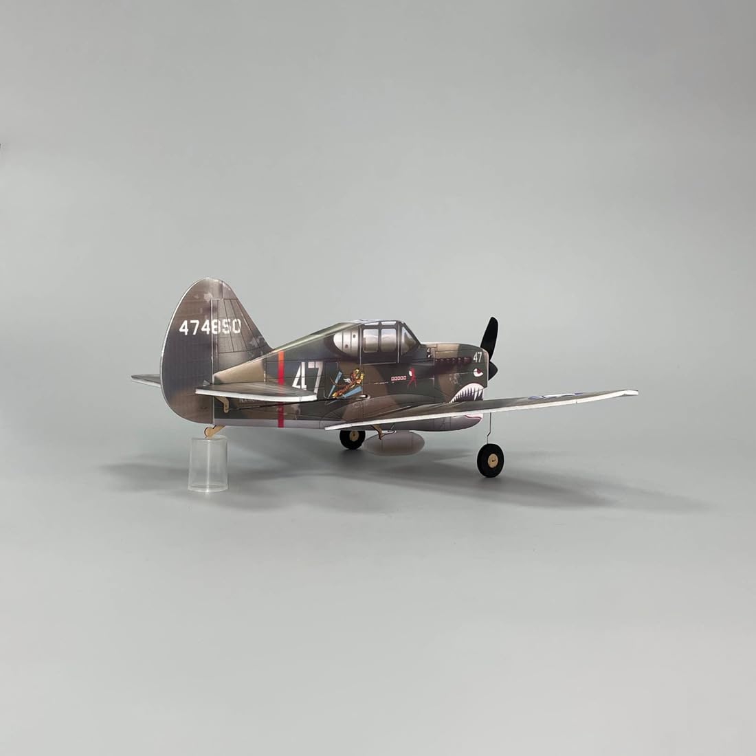 MinimumRC P-40 RC-Flugzeug, gyrostabilisiertes Micro-4CH-Kampfflugzeug Flying Tigers, Scale-Modell für Hobbyflieger (Gas Links / 2 Batterie)
