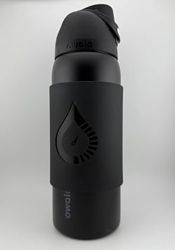 MIDSIZE Magnetic Bottle Sleeve - Strong, durable & light - Fits the slimmer bottles like Yeti 26oz, Owala 32oz, Stanly 30oz tumbler. Must have for GYM FITNESS GOLF WORKOUT Black
