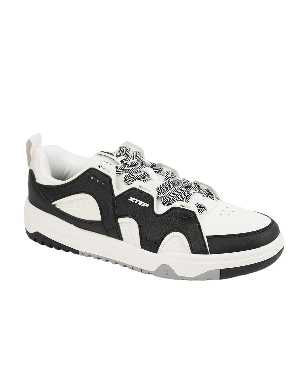 Men Colorblocked Sneakers