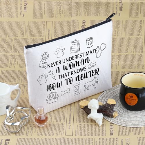 PYOUL Vet Nurse Appreciation Gift Female Vet Makeup Bag Vet Tech Cosmetic Bag Veterinarian Technologist Gift (Female Vet Bag) - Image 3