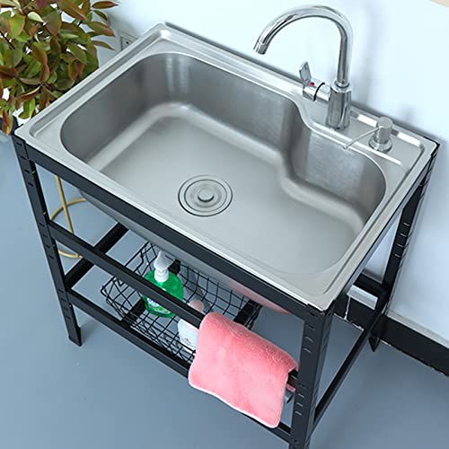 Évier de cuisine de jardin inox avec bacs à linge et robinets extérieurs