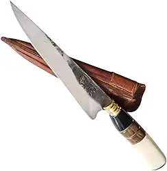 Faca Artesanal FACAS FR Churrasco 7' Aço Carbono 1070 com Cabo de Osso, Madeira e Chifre Bainha de Couro Corte Preciso Produzida no Brasil