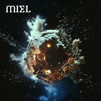 ARCO // ES TAN DIVINO