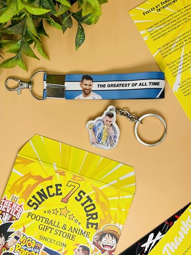 Image of SINCE 7 STORE Lionel Messi Gift box for Leo Fans, INCLUDES 4 products: 1 Messi Mug, 1 Keychain, 1 Keychain Lanyard & 1 badge