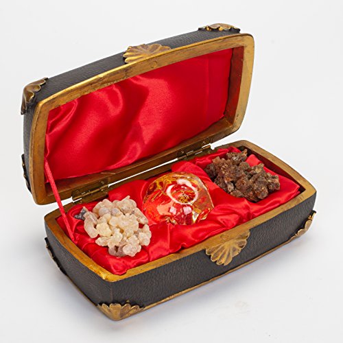 Real Gold Frankincense & Myrrh Regal Christmas Music Box - Plays Joy to The World and We Three Kings - Thumbnail 2