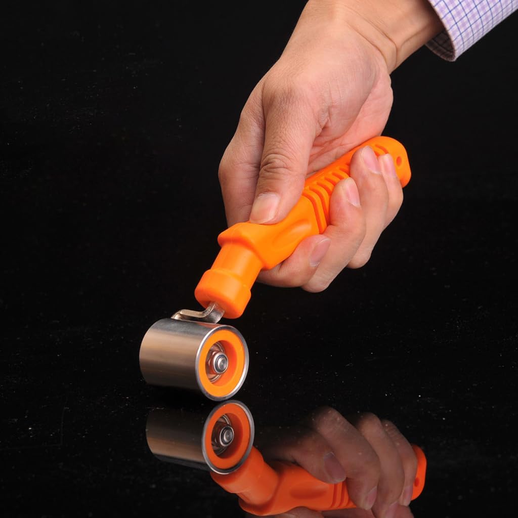 Roller with Anti-Slip Handle for Paper
