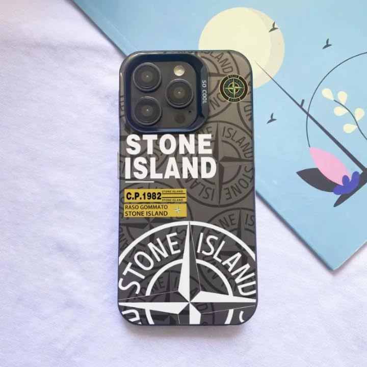 Coque IPhone 15 Stone Island Premium - Noire En Silicone Gel - Fabriquée En France
