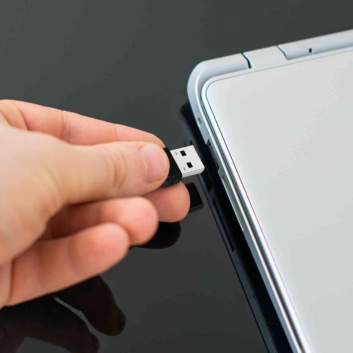 Pen Drive Nano 16GB USB Leitura 10MB/s e Gravação 3MB/s Preto Multilaser - PD054