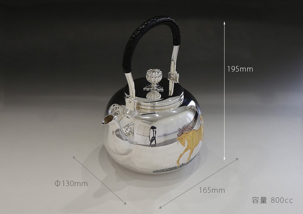 純銀   やかん 純銀湯沸 興牧山水図（2018年） | 清課堂 / 錫・銀・各種金属工芸