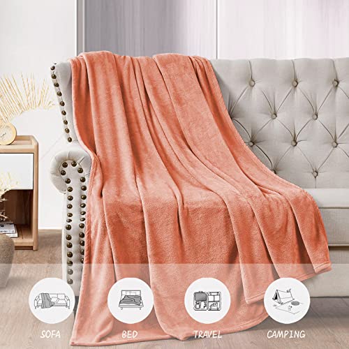 FARFALLAROSSA Kuscheldecke Flauschig 210 x 240 cm - XXL Fleecedecke Sofa Decken Couchdecke - Oeko-TEX - Super Weiche Fleecedecke als… – Ansicht 4