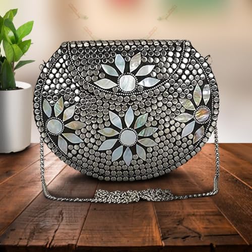 Shakuntala Textiles Bridal Women's Antique Brass Purse Ethnic Handmade Metal Clutch Bag - Image 4