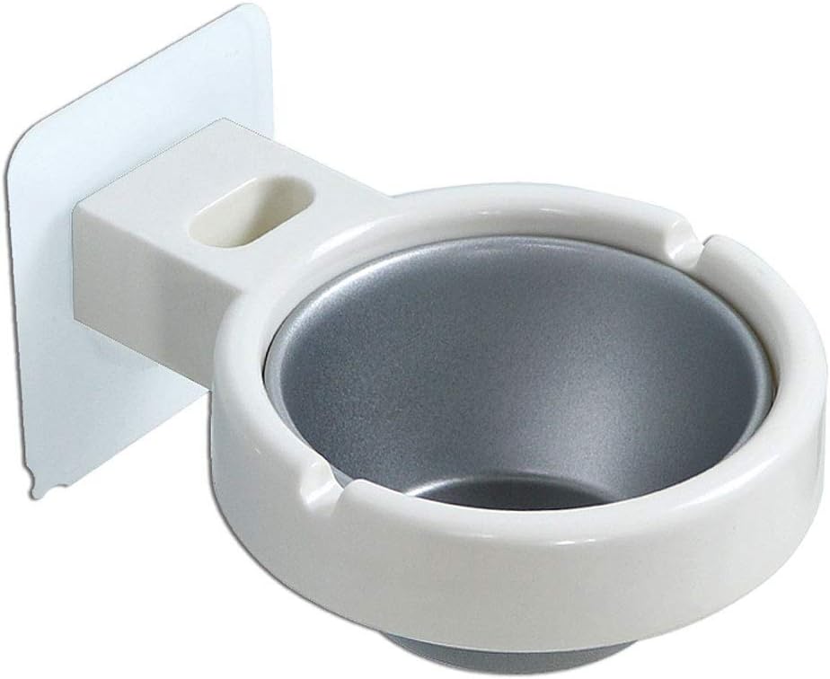 grande posacenere per l'erbaccia