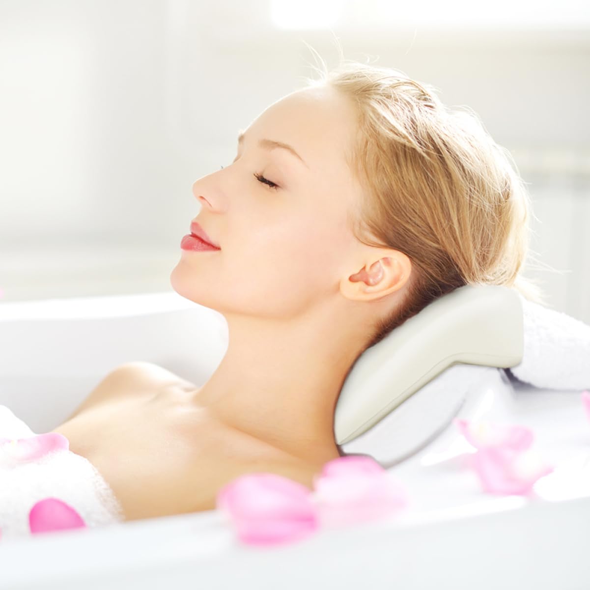 Amazon.com: UTHCLO Heart-Shaped Bathtub Pillow for Neck and Back