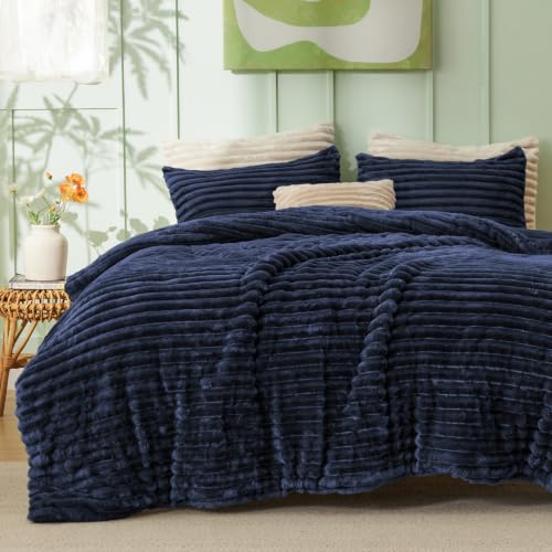 Image of Bedsure King Fluffy Comforter Set - GentleSoft 3 Pieces Luxury Fleece Navy Bedding, Cozy Room Decor Aesthetic, 1 King Bed Comforter (104 inchx90 inch) and 2 Pillowcases (20 inchx36 inch)
