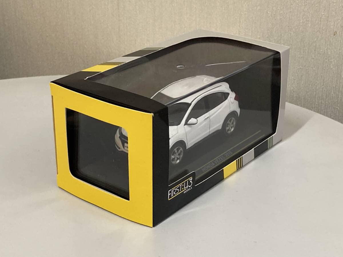 FIRST43 ホンダ ヴェゼル 2015 ミニカー ホワイト ファースト 1/43