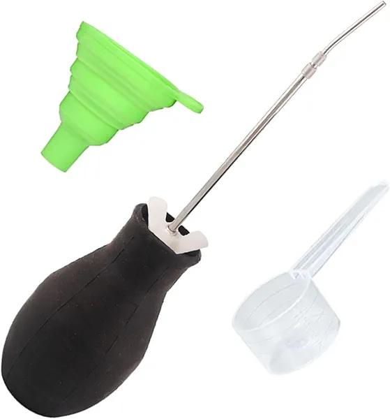 Diatomaceous Earth Powder Duster 8oz Squeezable Powder Duster for Diatomaceous Earth Power Dispenser Applicator with Extended Sprayer - Funnel & Spoon for Yards, Garden, Indoor or Outdoor Use