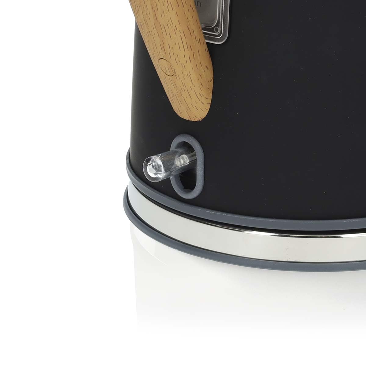 Wasserkocher - 1.7 l - Soft-Touch - Schwarz - Um 360 Grad drehbar - Verdecktes Heizelement - Strix Controller - Boil-dry protection