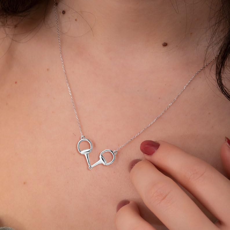 Horse Necklace 14K Gold Plated Snaffle Bit Snaffle Bit Pendant Necklace Jewelry Gift for Women2