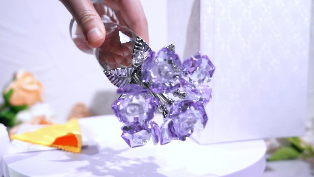 Amazon.co.jp: パープルクリスタルローズギフトガラスバラの花の置物