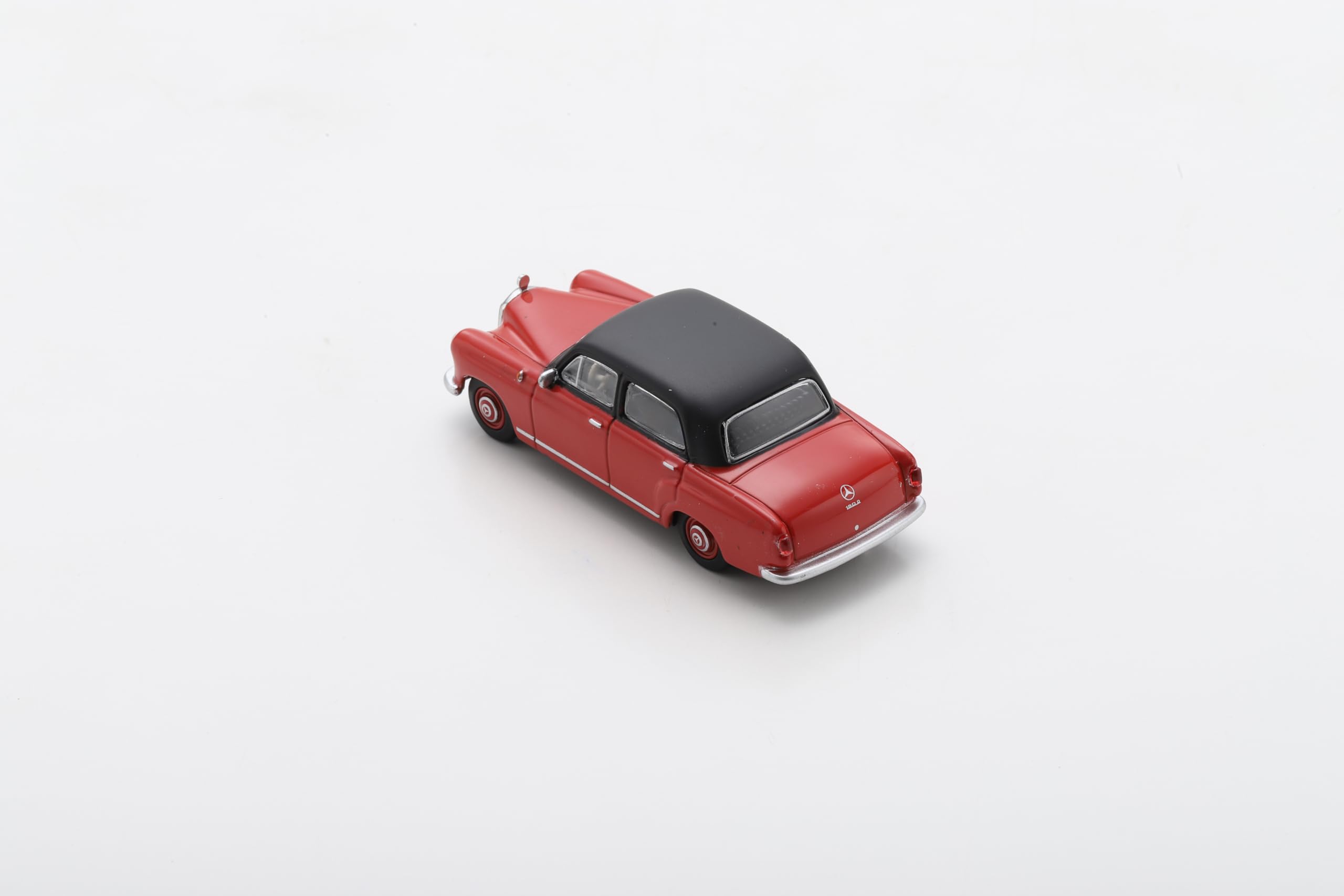 Schuco 1:64 Mercedes-Benz 180 Ponton - Modellino di auto