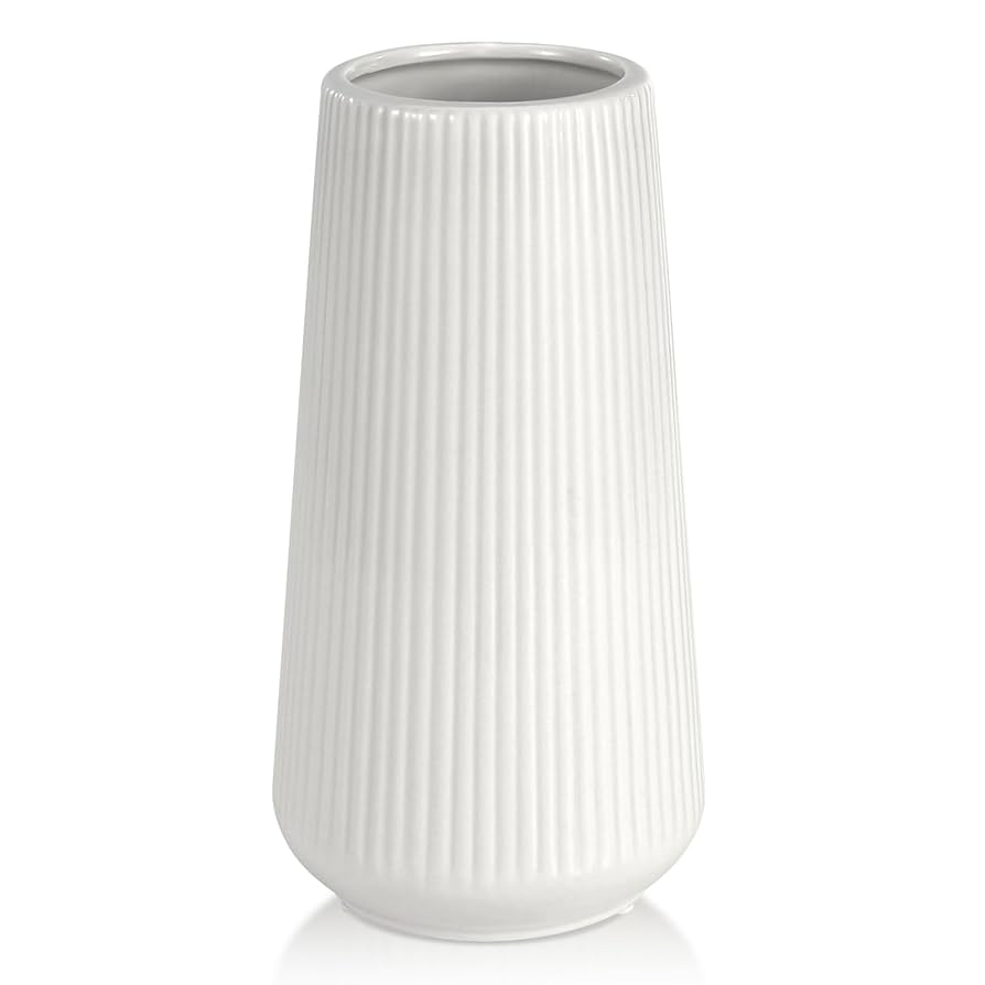 Amazon.com: White Ceramic Vase, GUKJOB Small Cute Flower