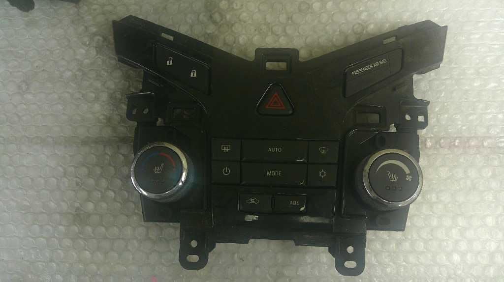 Temperature Control Module Fits 2012 12 Compatible with Chevrolet Cruze 95017058