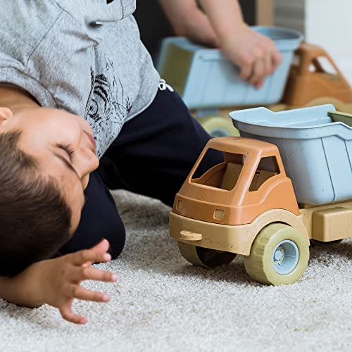 Dantoy - Bio LKW – Ab 2 Jahre - Großer LKW mit viel Platz auf der Ladefläche - Spielzeug - Aus Biokunststoff - Für Fantasievolle Rollenspiele - Maschinenwaschbar - Hergestellt in Dänemark