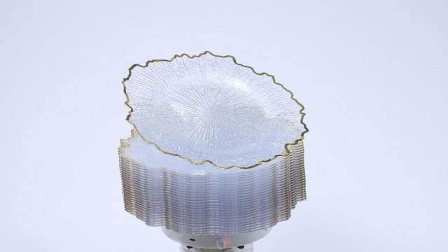 Platos cargadores transparentes con borde dorado, pack 25 miniatura 7