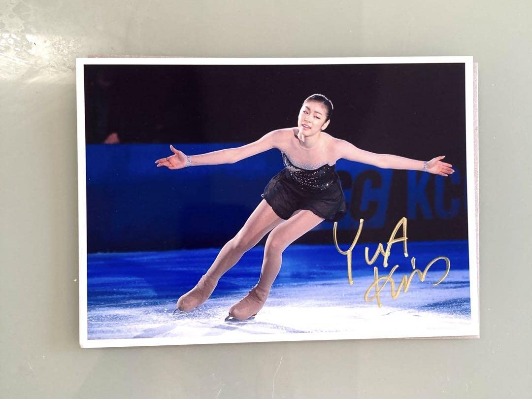 Amazon.co.jp: キム ヨナ直筆サイン入り2Lサイズ写真…Yuna Kim : おもちゃ