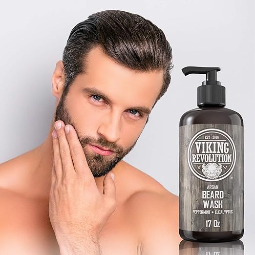 Viking Revolution - Shampoo Barba - Bagnoschiuma Naturale con Olio di Argan & Jojoba - Ammorbidisce e Rafforza - Menta piperita ed Eucalipto - 500 ml