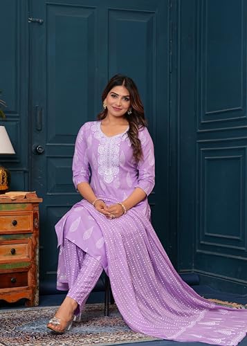 Image of Rangnavi Women's Printed Rayon Straight Kurta Set