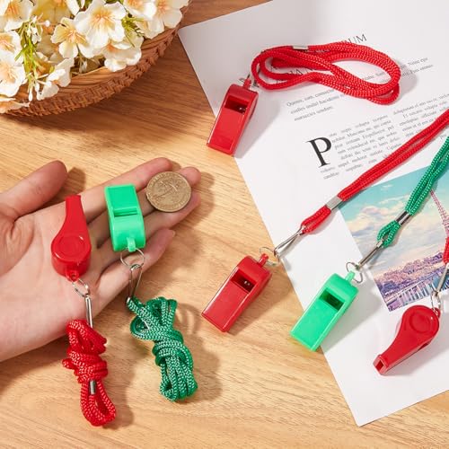 Silbatos deportivos plásticos 12 piezas con cordón miniatura 3