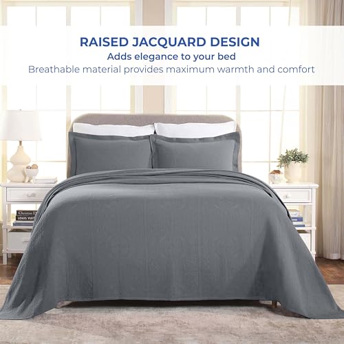 Superior Cotton Fleur De Lis Bedspread Set, Warm Blankets, All-Season Bedding, Bedroom Decor, Decorative Boho Medallion Coverlet, Includes 1 Bedspread, 1 Pillow Sham, Twin, Grey