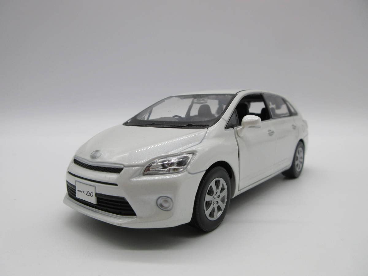 Amazon | 1/30 ミニカー マークXジオ MARK X ZiO 後期 カラーサンプル 