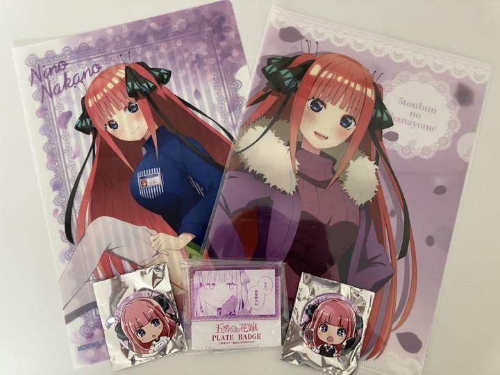 Amazon.co.jp: 五等分の花嫁 中野二乃セット（クリアファイル、缶
