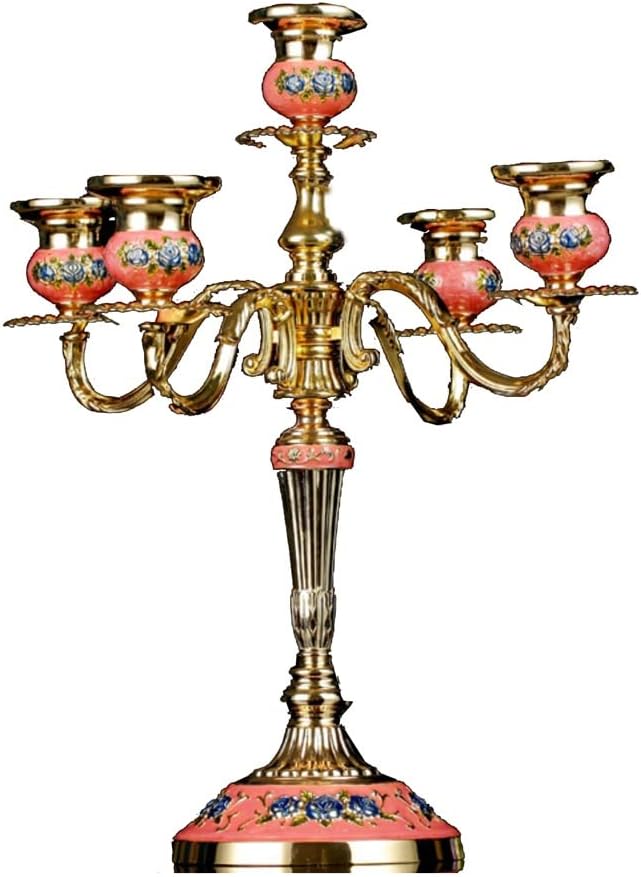 European Retro Five-Head Alloy Candlestick Romantic Wedding Banquet Candlelight Dinner with a Golden White Candle Table