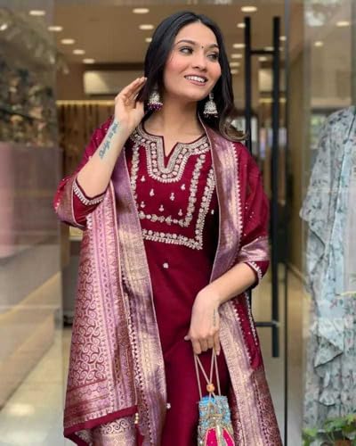 Image of Women's Viscose Silk Heavy Embroidered Straight Kurta With Trouser & Banarasi Jacquard Dupatta Set
