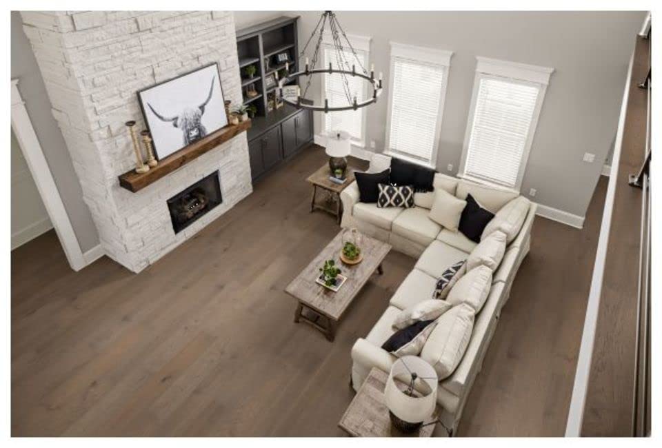 Shaw SW748 Landmark Sliced Hickory 9-1/4" Wide Hickory Hardwood Flooring with Medium Gloss - Sold by Carton (31.16 SF/Carton) - Mojave