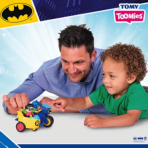 Toomies DC Comics Batman E73260 Batcycle 2 en 1 Ensemble Moto et Side Car Fixation sur Le côté Bout Propulsion grâce à Un mécanisme à Friction À partir de - vue 3