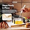 لوح تحضير Etac Fix لوح تقطيع قابل للتكيف بيد واحدة لسهولة تحضير الطعام، قاعدة غير قابلة للانزلاق مع أقدام شفط، مسامير من الفولاذ المقاوم للصدأ وفكين قابلين للتعديل للقطع الآمن، والشبك، والتقشير