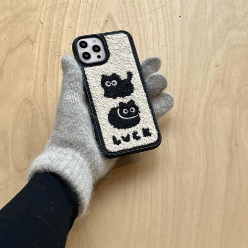 Coque iPhone 14 Pro chat noir en fourrure chaude et broderie rétro hawaïenne