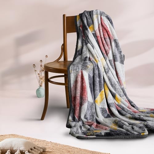 Image of MYTRIDENT Home Essential Flannel Printed Blanket for Winter Single Size (160 cm x 220 cm), 290 GSM, Levi