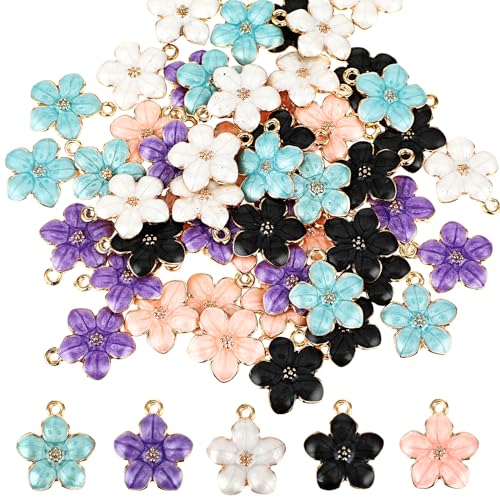 Andibro Emaille Blumen Anhänger, 50 Stück Kirschblüten Emaille Charm 5Stil Niedliche Kleine Blumenanhänger Blumen Themen Goldene Legierung Charm für Halskette Ohrring Armband Diy Basteln