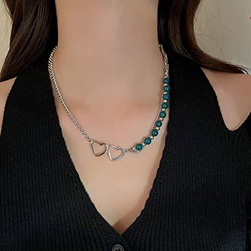 Collier de perles vertes double pour sublimer un décolleté trop simple - 6