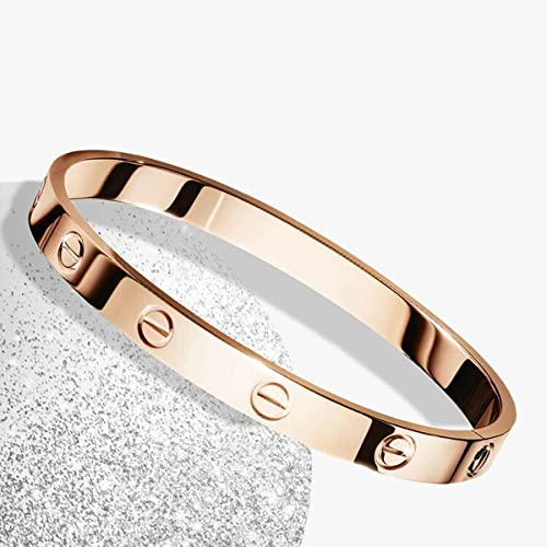 Stylish Love Bracelet - Plated