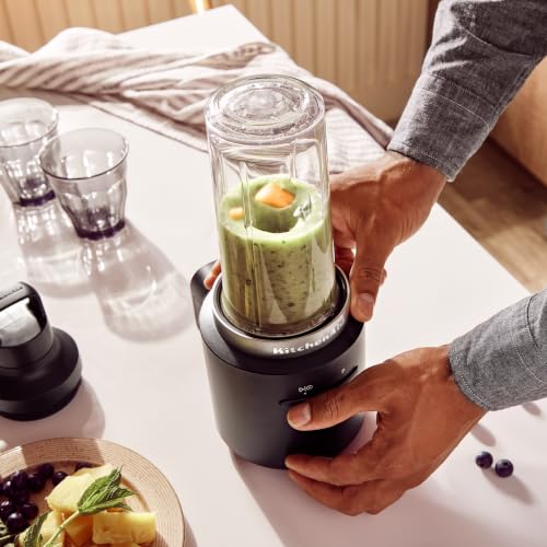 KitchenAid Kabelloser Personal Blender - Go Cordless - 473 ml BPA-freier Becher - Pulse-Taste - Edelstahlklingen - Mit Akku - Schwarz – Bild 3