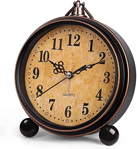 Königswerk Vintage Analog Alarm Clock, 5.25 inch Small Silent Desk Clock with Night Light, Battery Operated for Table, Bedroom, Bedside, Living Room, Room Decor (Classic)
