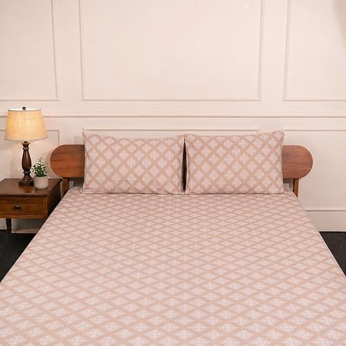 Image of Amazon Brand - Umi Cotton Elastic Fitted Bedsheet, King Size 78x72 Inches, Elastic Fit Bed Sheet, 10 Inch Deep Pocket, Soft Breathable Bedding, Durable Easy Care, with Pillow Cover-Beige Motif