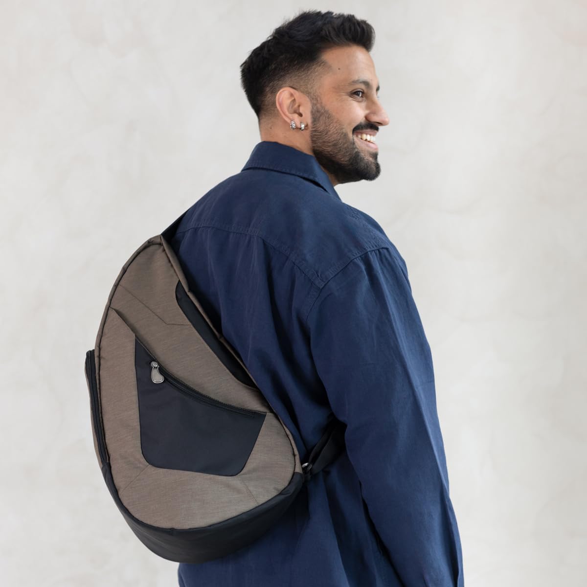 AmeriBag 19" Crossbody Sling Traveler Healthy Back Bag (Sand) - Image 8