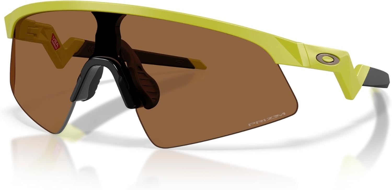 Oakley Junior Resistor Sweep OJ9015 Rectangle Sunglasses for Boys for Girls